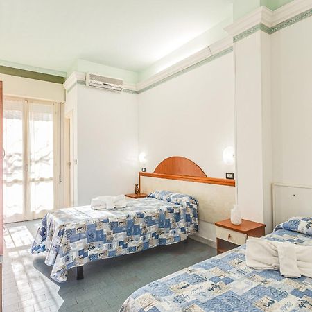 Hotel Augustus Gatteo a Mare Exteriör bild